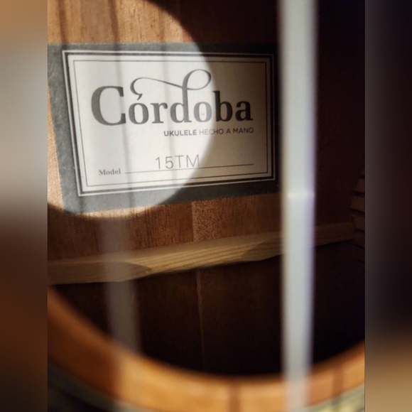 I haven't had time to play it over the years, but I hope it makes someone happy - Picture 2 of 9